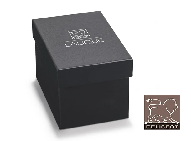 Luksusowy młynek do soli René Lalique z 1924 roku, szkło kryształowe, marka Peugeot.