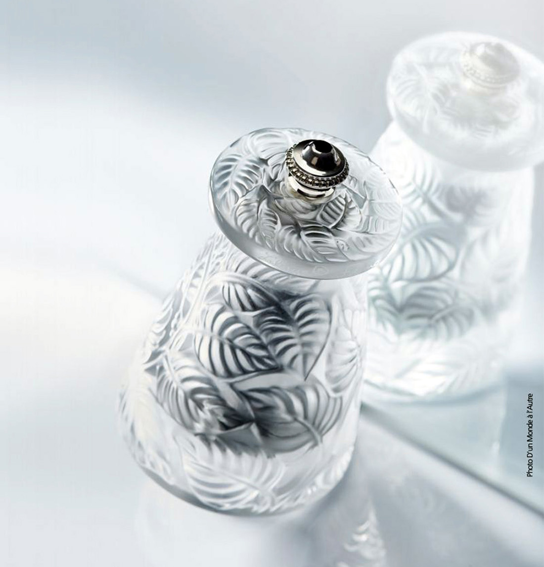 Unikatowe młynki z kryształowego szkła René Lalique, wzór liści, 1924 rok.