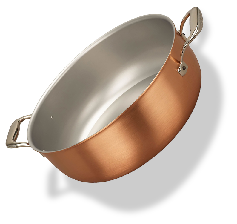 Ręcznie wykonana patelnia miedziana Ø 32 cm, idealna do duszenia i serwowania.
