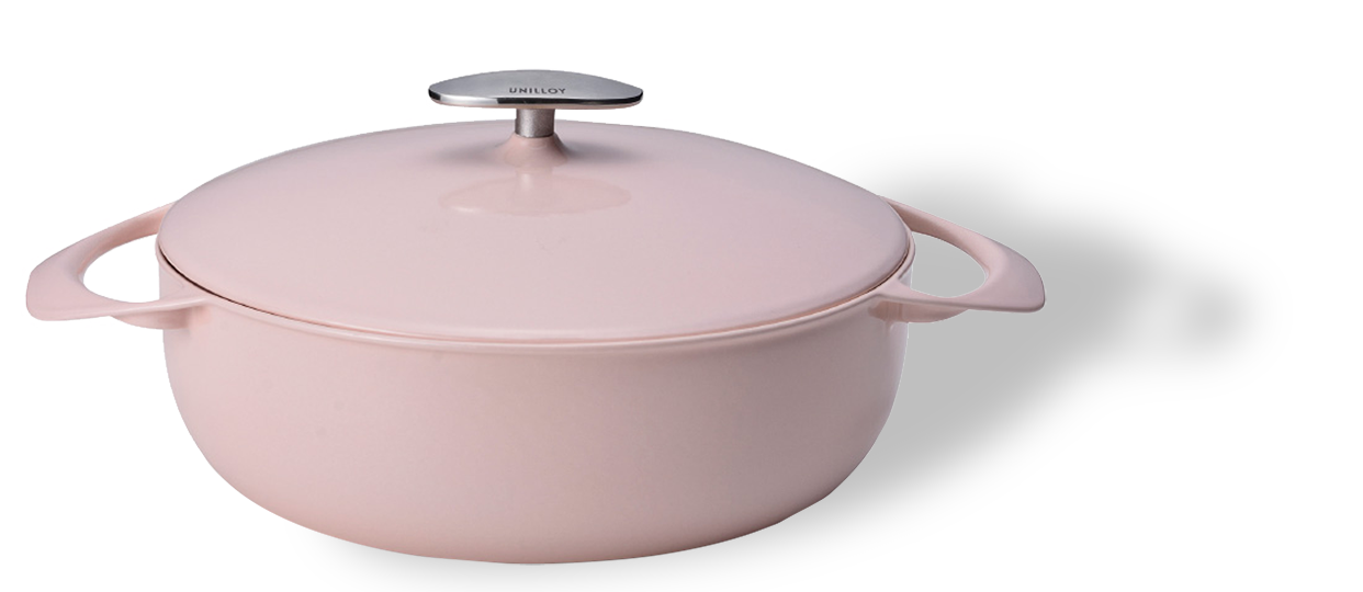 Różowy żeliwny garnek Sakura 3,2L o średnicy 24 cm marki Unilloy.