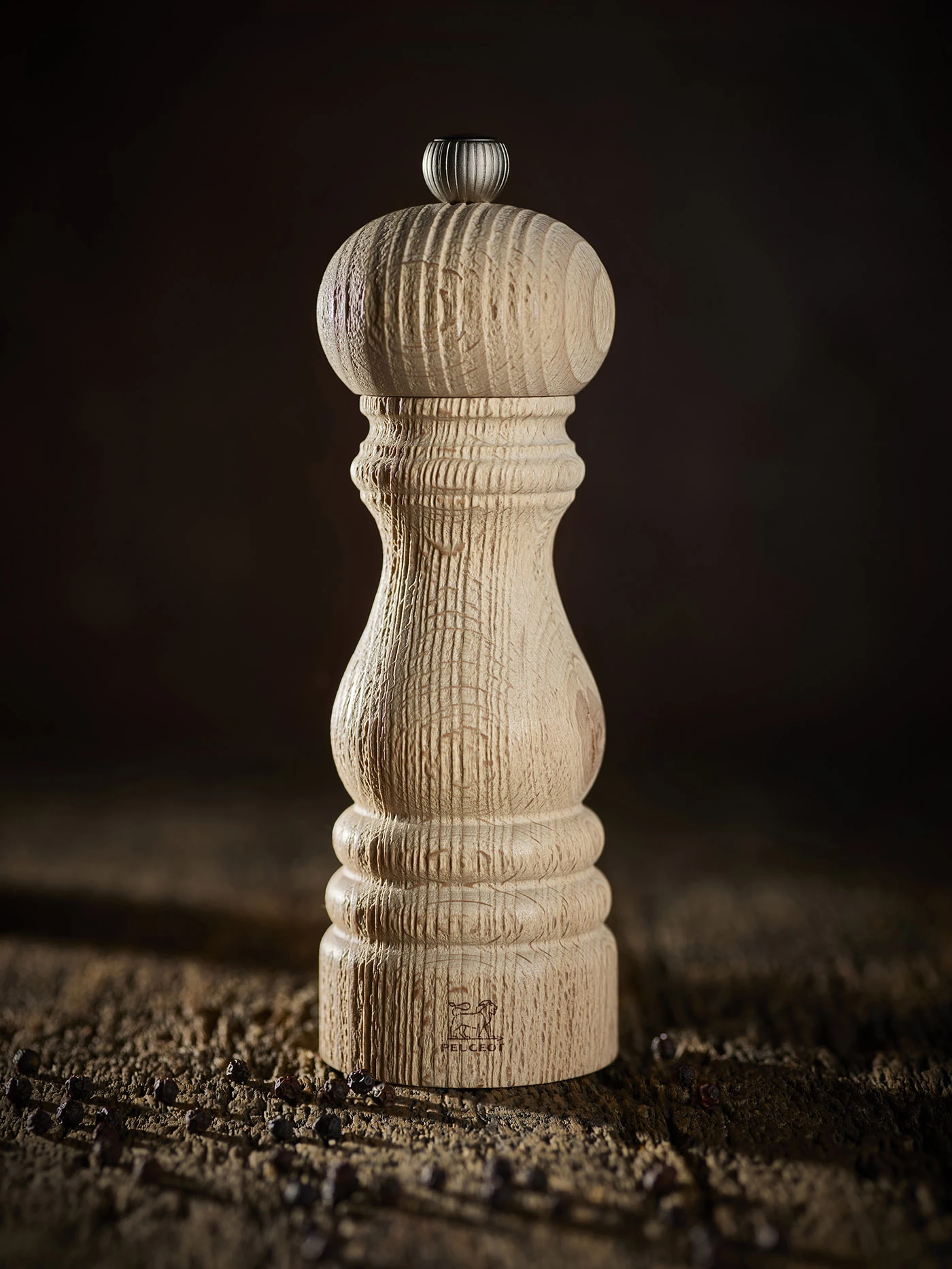 Elegancki młynek Peugeot z naturalnego drewna bukowego, 12 cm Drewniany młynek do przypraw z upcyklingowanego buku, 12 cm, francuski design Peugeot