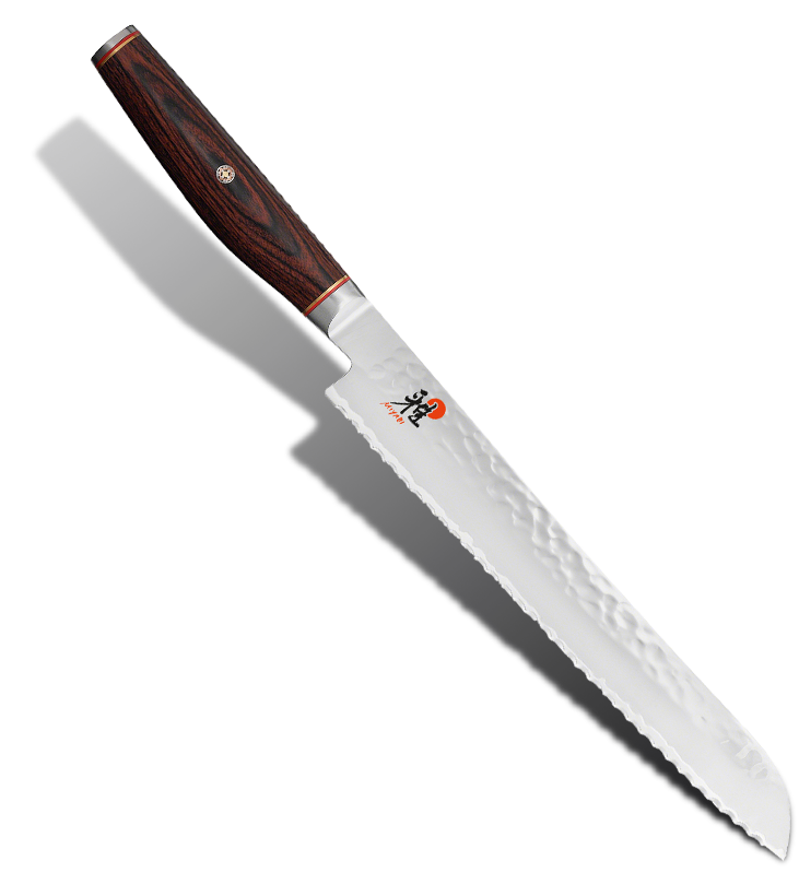 Mistrzowski nóż do pieczywa Miyabi 6000 MCT, 24 cm, z młotkowanej stali, elegancki design.