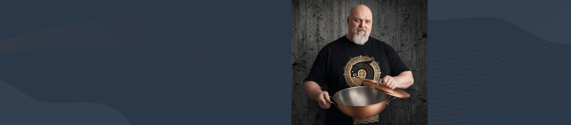 Miedziany wok indukcyjny z pokrywką i wkładem do pary, dwa uchwyty, prezentacja produktu Falk