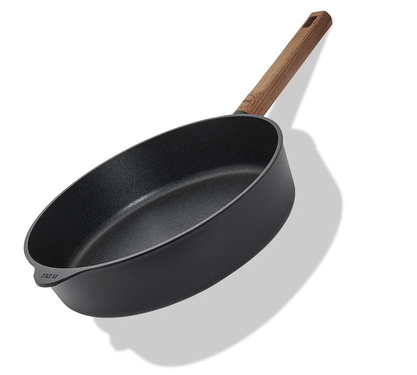 Głęboka patelnia tytanowa Eco Logic QXR z drewnianym uchwytem, Ø 32 cm, powłoka nieprzywierająca.
