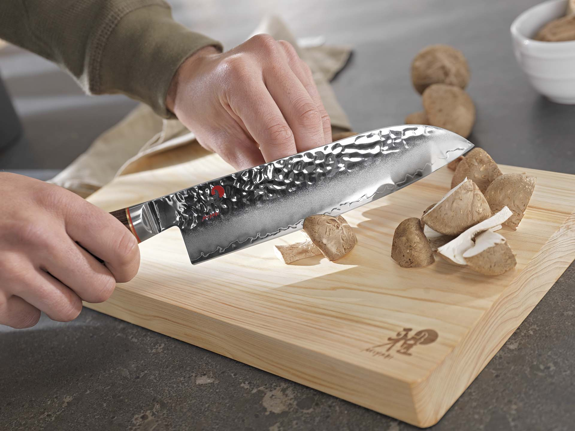 Nóż Santoku 18 cm Miyabi 6000 MCT | Prestiżowa Kuchnia
