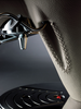 Elegancki ekspres Bugatti IndiVidual Black Leather z czarną skórą