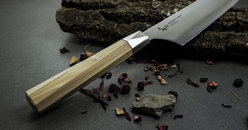 Mcusta Zanmai Sujihiki – nóż do sushi i sashimi, stal Aogami Super, 27 cm, seria Beyond
