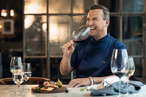 ** Kieliszki Zwiesel GLAS Enoteca na włoską Grappę, ręcznie tworzone

**