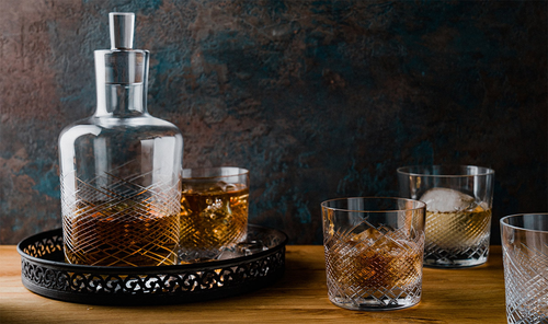 Ręcznie tworzone szklanki Zwiesel GLAS Bar Premium No.2 do whisky, elegancja i styl.