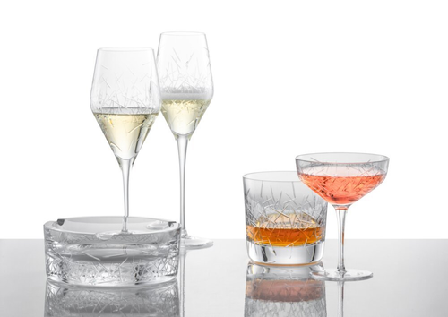 Karafka do whisky Zwiesel GLAS Bar Premium No.3 z dwoma szklankami, kryształowa elegancja.