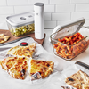 Pojemniki Fresh & Save Zwilling do próżniowego pakowania, 0,35 l, 0,75 l i 1,6 l, na białym tle