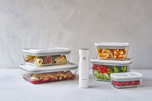 Zestaw próżniowy Fresh & Save Zwilling z pojemnikami i pompką w morskim kolorze.
