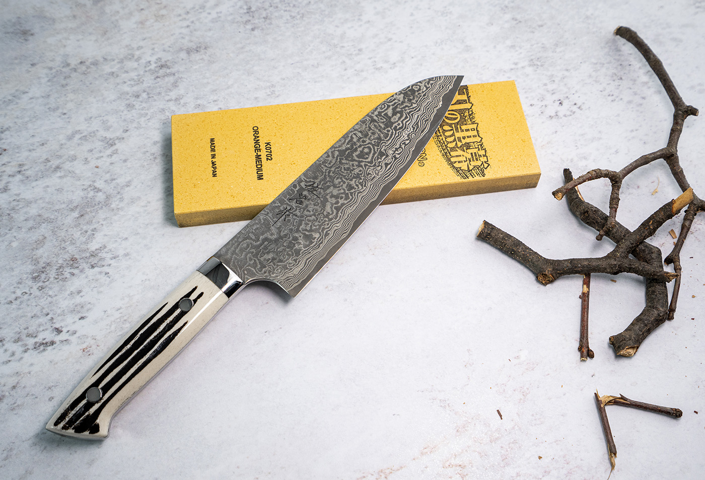 Nóż Santoku 18 cm Takeshi Saji WBB (Kość) | Prestiżowa Kuchnia