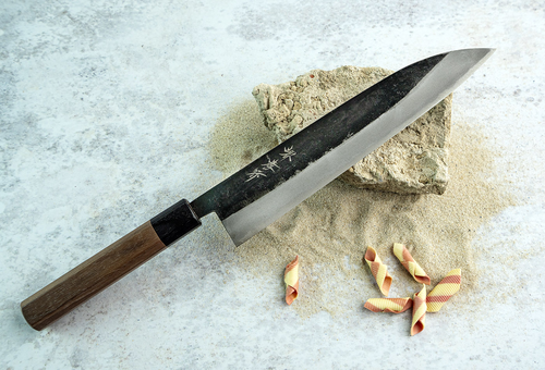 Sakai Takayuki Iron Kurouchi - japoński nóż Gyutoh 24 cm, stal Aogami 2.