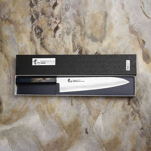 Japoński nóż kucharza Urushi Sakai Takayuki Gyutoh 24 cm stal VG-10 w eleganckim opakowaniu.