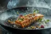 Scanpan Black Iron patelnia z czarnej stali węglowej, smażony łosoś z ziołami