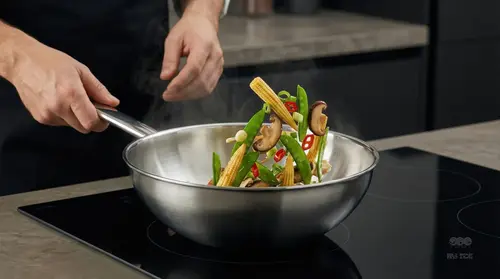 Stalowy wok Demeyere Specialities, 7-warstwowy, Ø 26 cm, z warzywami