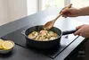 Patelnia tytanowa WOLL Eco Logic QXR z powłoką nieprzywierającą, Ø 24 cm, na kuchni indukcyjnej