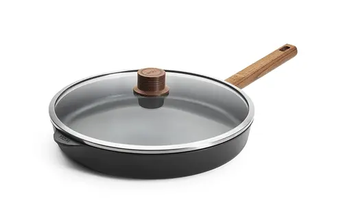 Eco Logic QXR Wood - Patelnia tytanowa z powłoką nieprzywierającą PFAS Free Ø 32 cm, drewniany uchwyt, WOLL
